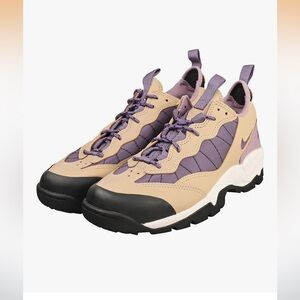 Nike ACG Air Mada sneakers in the "Hemp/Canyon Purple"